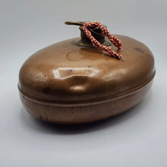 Vintage Copper Hot Water Bottle Lid Handle Bed Warmer Oval Shape 11" x 7.5" - Picture 2 of 9